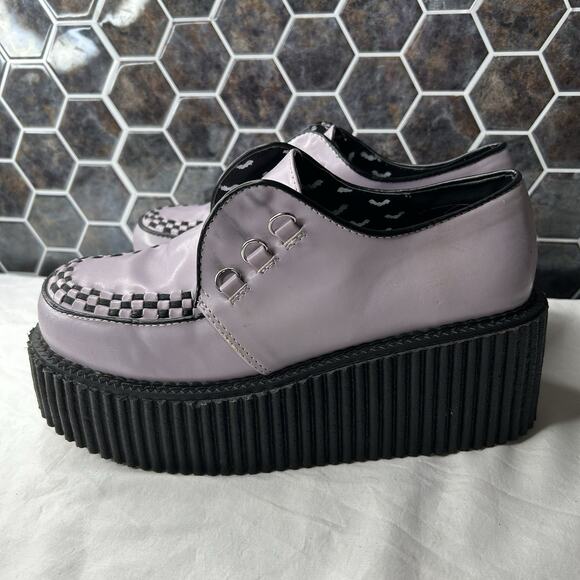 DEMONIA Creepers Women Size 10 3” Platform Goth Shoes Purple *BLEMISHES NO LACES - Picture 1 of 11